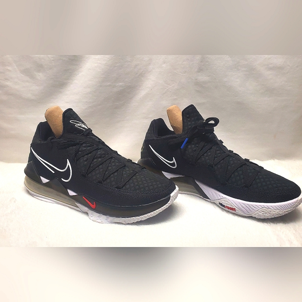Mens 2020 Nike LeBron 17